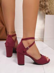 2025 春夏新款时尚黑色露趾踝带粗跟凉鞋女士 - 酒紅色 - 查看 5