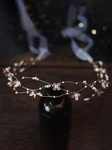 1 Peça Tiara de Contas Feita à Mão, Belas Flores para Usar por Meninas, Acessório de Roupa para Meninas das Flores, Acessório de Tiara de Flor para Casamento, Adequado para Festas de Aniversário e Fotografia de Performance, é uma Escolha Ideal para Dar de Presente para Meninas (As Cores das Fitas são Branco e Bege, e Serão Enviadas Aleatoriamente)