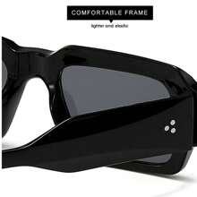 1pc Men's Square Thick Frame Fashion Fashion Glasses (Suitable For Driving, Travel, Casual, Vacation, Outdoor, Sports, And Daily Use)