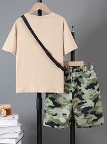 Enfant garçon printemps / été décontracté T-shirt à manches courtes à camouflage et short d'extérieur avec sac, ensemble de 2 pièces