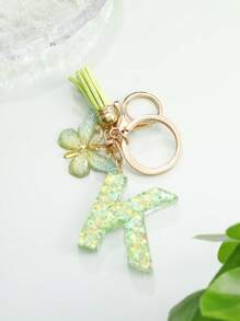 1 件创意绿色蝴蝶流苏钥匙扣带字母石树脂配件，女孩钥匙圈