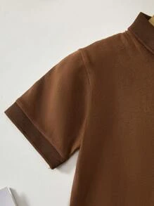 Dziecięca koszulka z krótkim rękawem w jednolitym kolorze, swobodna koszulka polo dla chłopców i dziewcząt, lekki styl, koszulka polo w stylu uniwersyteckim, niezbędna na lato, dopasowany krój i lekko elastyczna, efekt wydłużający noszenie, sugerujemy wybór większego rozmiaru dla większego komfortu i luźnego dopasowania, odpowiednia na nieformalne wyjścia i spotkania