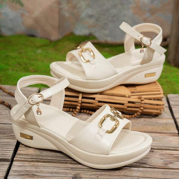 Sandali casual da donna con zeppa e platform, leggeri e confortevoli, ideali per le vacanze estive