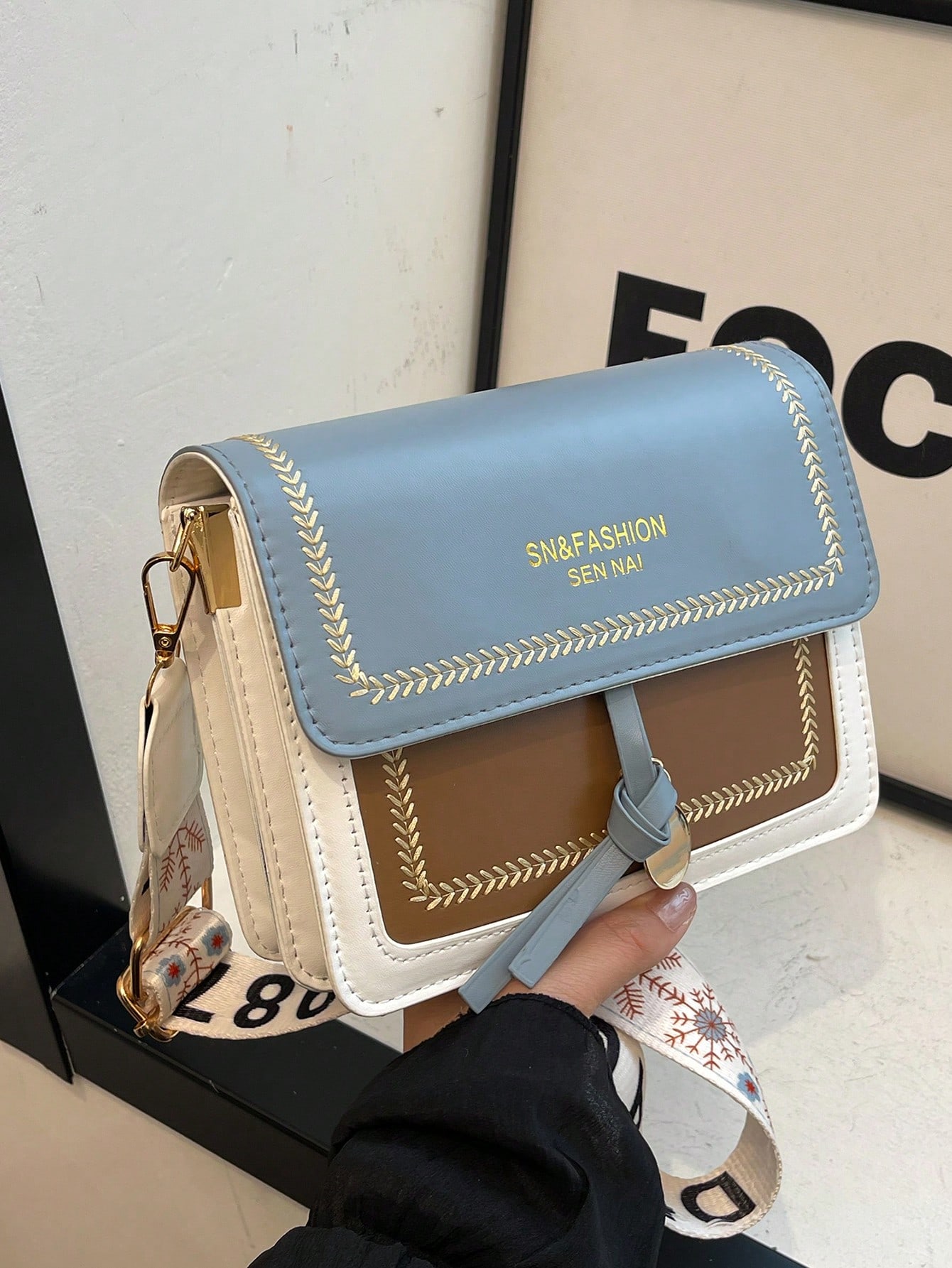 حقيبة أنيقة للنساء، حقيبة كروس بودي جديدة متعددة ا...