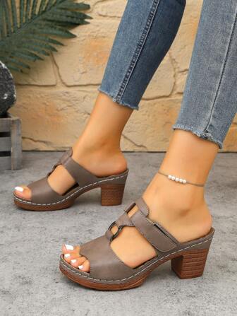 欧美风格粗跟女士凉鞋，新款厚底高跟拖鞋