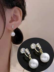 1pair Fashionable Cubic Zirconia Geometric Faux Pearl Clip-On Earrings For Women Without Pierced Ears, No Pain Earclip Ear Cuff Jewelry Suitable For Daily Wear