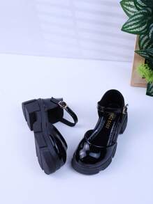 New Spring/Summer Girls High Heel Sandals Fashion Vintage Kids Closed Toe Shoes Big Children Leather Platform Shoes Black Little Girl School Shoes British Style Baby Student Flats