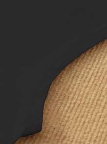 Distressed Four Leaf Clover Illustration Women's Vest