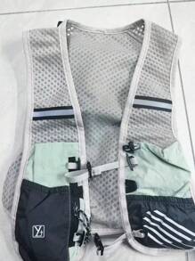 1 Pc Fashionable Portable Cycling Hydrating Backpack With Multi Compartments.Unisex Practical Gym Bag.Fitness Training Bag. Multifunction Running Bag.Bicycle Bag With Multi Pockets.Note: The Two Styles Are Random. There May Or May Not Be Letters.