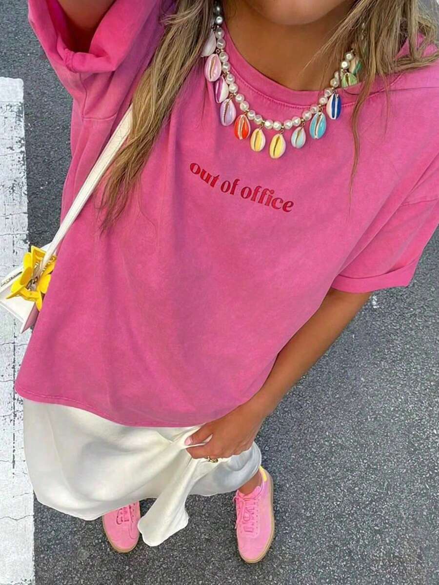 超大号女式休闲“Out Of Office”图案圆领短袖 T 恤