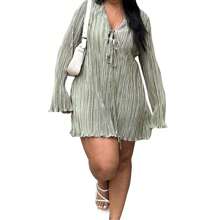 Plus Size V-Neck Long Sleeve Tie Waist Flare Hem Solid Color Mini Dress, Stylish & Slimming - Green - View 11