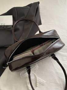 1 件女式纯色闪亮 PU 面料单肩包，时尚多口袋大容量保龄球包，带拉链开合，适合日常和户外使用（随吊坠出售）