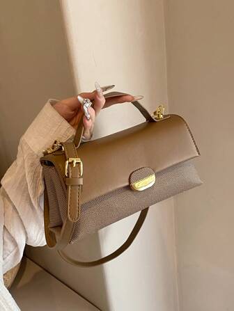 2025 时尚撞色单肩斜挎包，百搭女士小方形手提包