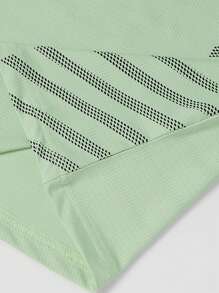 Camiseta de verano para hombres, de secado rápido, con aspecto de seda, transpirable, casual, versátil, ligera de manga corta, cómoda para deportes y exteriores
