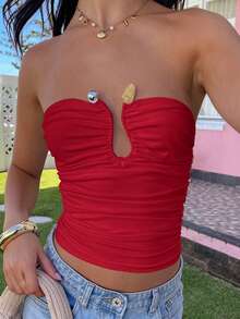 Mystra Summer Solid Color Wrap Chest Backless Ruched U-Shaped Buckle Water Drop Hollow Design Sexy Elegant Fitted Tube Top - Red - View 3