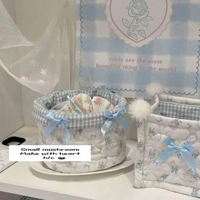 Adorable Cat Print 3D Bow Lace Storage Basket, Desk Clutter Storage Basket, Makeup Brush Skincare Storage Basket, Desk Decoration, Cosmetic Storage, Portable Picnic Basket, Valentine's Day Gift, Bathroom Storage, Skincare Storage, Suitable For Home, Travel, Holidays And School, Convenient Bag, Bedroom Necessity, Bridesmaid Gift, Mother's Gift, Birthday Gift, Gift For Friends And Teachers, Various Styles Available