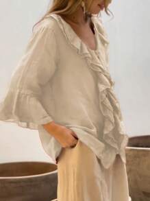 Camisa de mujer de Primavera/Verano de diseño casual de unicolor con doble capa, borde con volantes, bolsillos con botones, estilo "Old Money", cómoda y transpirable, diseño con volantes de gran tamaño, botones de madera vintage y detalles elegantes y dignificados
