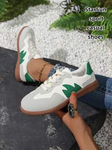 Women Casual Suede Leather Multi-Functional Lace-Up Round Toe Rubber Sole Sneakers, Retro Color-Block, Comfortable Flat Everyday Wear - Green - View 2