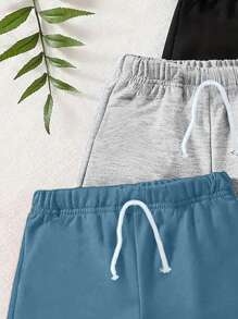 3pcs Boys' Spring/Summer School Style Outfit, Cute Decorative Faux Drawstring English Print Shorts Set, Suitable For Outdoor Activities, Vacation, Hiking - Multicolor - View 3