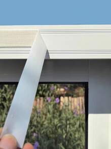 1件装，白色，拉链式。多种尺寸可选，自粘式防蚊纱窗，无需钻孔，隐形蚊帐，窗户蚊帐，薄网材质，夏季可水洗