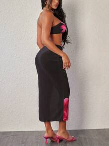 Women 3pcs Bikini Set/ Floral Printed Tube Tops + Briefs  + Sheer Skirt - Black - View 1