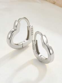 1 paire de boucles d'oreilles en forme de cœur creuses en argent sterling 925, légères, hypoallergéniques, élégantes et . Convient pour un cadeau de la Saint-Valentin, livré avec une boîte-cadeau.