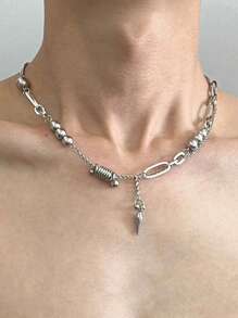 1pc Titanium Steel Non-Fading Rivet Patchwork Gothic Star Handcuffs Necklace For Men, Unique Hipster Collarbone Chain Sweater Necklace