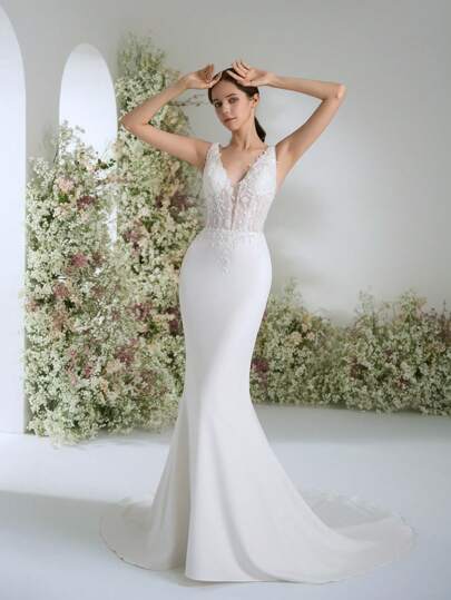 夏季优雅高贵可爱深 V 领白色蕾丝婚礼宾客礼服女式无袖美人鱼婚纱新娘适合毕业典礼、晚宴、新娘