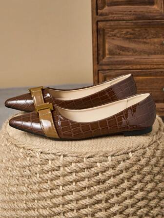 WHDXY Women's Pointed Toe Flats, Soft Bottom Low-Cut Slip-On Loafers With Chain Decoration & Marble Pattern, Casual Comfortable Versatile Flat Shoes, Suitable With Dresses, Commuting Leather Office Lady Shoes