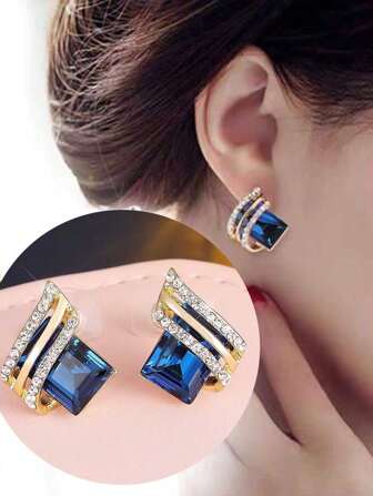 1pair Glamorous Zinc Alloy Rhinestone Decor Stud Earrings For Women For Daily Decoration