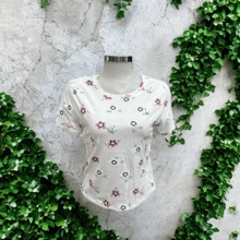 camiseta de algodón corta, estampada floreado. - Blanco - Ver 1