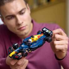 LEGO Campeones de velocidad Oracle Red Bull Racing RB20 F1 coche de carreras Modelo Set 77243 - 77243 - Ver 3