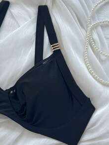 New Fashionable & Romantic Ladies Swimwear Top, Suitable For Vacation