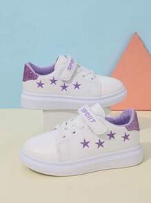 1 par de zapatillas casuales para niños, con diseño bordado y decoraciones en forma de estrella, de material de PU, apropiadas para actividades al aire libre y uso en todas las estaciones