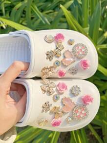 24pcs Pink Heart And Roses Decoration Shoes For Slippers/Sandals/Garden Shoes DIY - Gold Pink - View 5