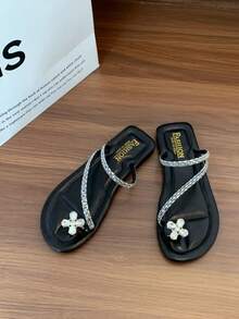 漂亮女士拖鞋夏季沙滩散步人字拖靠垫凉鞋一脚蹬室内户外