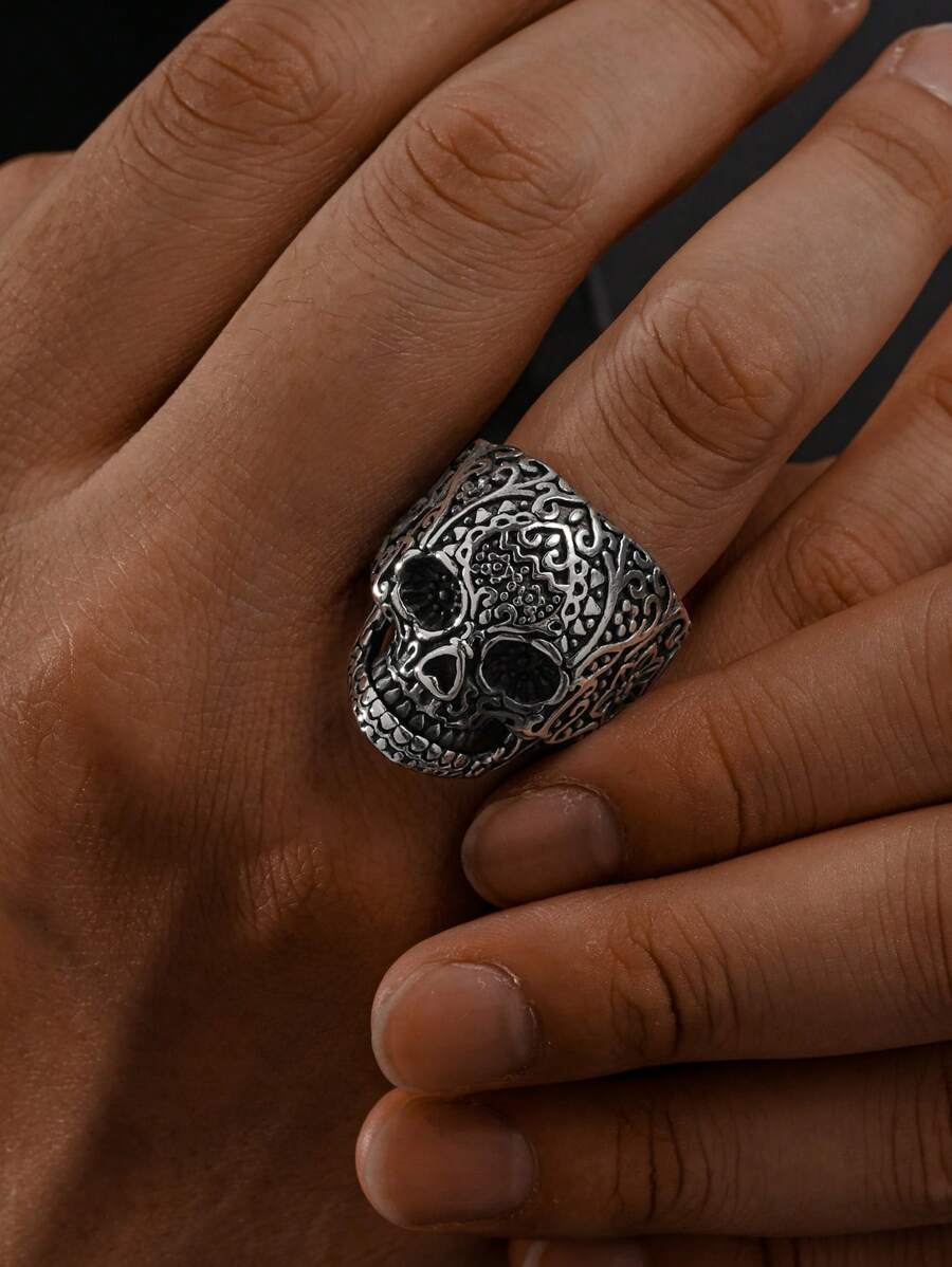 1pc Stainless Steel Retro Engraved Gothic Skull Head Pattern Men's Rings Hip Hop Jewelry