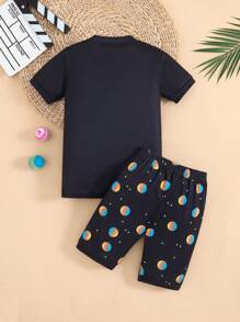 2pcs 2025 Spring/Summer Boys 2-7Y Healthy & Skin-Friendly Black Pajamas Set, 3D Planet Digital Print Short Sleeve Shorts Sleepwear - Black - View 2