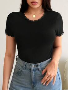 Blusa Manga Corta Cuello Redondo Color Negro Encaje en manga y escote - Negro - Ver 6