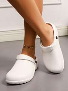Rutschfeste und strapazierfähige Arbeitssicherheitsschuhe für Frauen, leichtes Slip-on Design, Unifarben, geeignet für Krankenschwestern