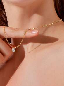 1pc JinJynHao Women's Stainless Steel Shiny Lip Necklace & Cubic Zirconia Pendant Necklace, Women's Gift, Graduation, Mother's Day, Suitable For Daily Wear Silver/Gold Jewelry, Can Be Worn Alone Or Paired With DIY Pendant