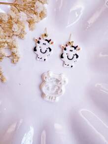 1pc Ranch Cows Clay Cutter | Animal Series Clay Cutter | Flower Cutters For Earring Making | Clay Earring Cutters | Polymer Clay Tools |Polymer Clay Cutter For Jewelry Making | Jewelry Making Kits - White - View 2