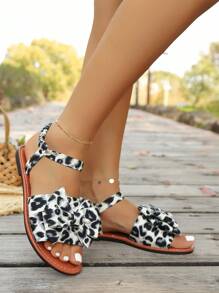 Black & White Leopard Print Women's Stylish Casual Beach Slippers, Fashion Flat Sandals With Bow Decor, Non-Slip & Comfortable