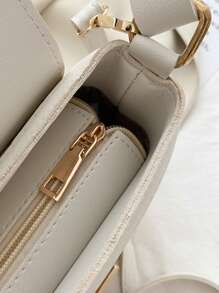 1PC Hand-Held Straw Sandbag Casual Simple And Versatile Lock Buckle Shoulder Diagonal Straddle Bag Personalized Text And Pictures Customization,All-Purpose,Large Capacity,Versatile,Multifunction,Colorful,Cute,Adorable,Contracted,Funny,Kawaii,Y2K,Minimalist,Commuting,Business Casual,Basics,Custom,Personalized,Unique,Customized,Ideal Gifts For Him,Ideal Gifts For Her,Her,Family,Friends,Girlfriend,For Anniversaries,For Birthdays,For Holiday/ Vacation,For Outdoors/Outings/Travel/Hiking/Stadium/Sports/Climbing,For Business/Commute/Work/Office,School Supplies,Back To School,School Gift,For Office,For School,For Classroom,For Teacher Gifts,For University,For Colleague,For Dorm Rooms,For Teacher,For Boys And Girls,For Teenagers,Junior High School Students,Middle School Students,High School Senior High School Students,College Students,University Students,Freshman,Sophomore,Underclassmen