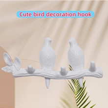 1 pièce Crochet mural décoratif avec petit oiseau blanc nordique mignon à 3 crochets, adhésif sans dommage sans perçage nécessaire, peut être utilisé comme porte-manteau mural, pour suspendre des sacs / parapluies / clés, convient pour l'entrée, la salle de bain, la cuisine, design élégant et pratique pour décorer la pièce