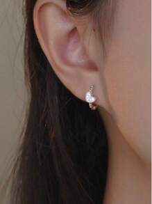 1 Pair Of 925 Silver Love Cubic Zirconia Earrings Heart Earrings Exquisite Fashion Jewelry Women Gifts - Silver - View 2