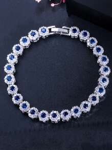 1 pieza Delicada pulsera de tenis plateada con CZ para mujeres, con circonita cúbica ovalada de color azul, rojo y blanco. Accesorios de joyería de fantasía para bodas, compromisos, banquetes, fiestas, bailes de graduación para novias, damas de honor, señoras, novias, esposas, madres. Regalo de joyería elegante para aniversario.