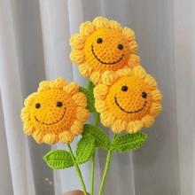 5PCS Handmade Crochet Sunflower, Eternal Artificial Woven Sunflower Flowers, Knitted Simutation SunFlowers, Preserved Flower, Best Gift For Birthdays, Weddings, Graduations, Father's Day & ,Teacher's Day. Suitable For Home Decor In Restaurant, Living Room, Bedroom,Holiday Gift & Party Decoration.