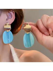 Andkiss 1 对优雅不对称平板耳环 - 多色 - 查看 6