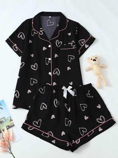 Conjunto de pijama de mujer con estampado de corazón, camisa de manga corta y shorts